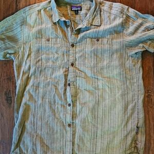 XL Patagonia, short sleeve, button shirt